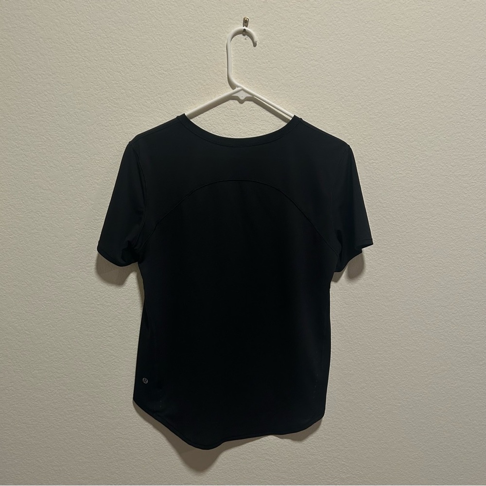 Lululemon athletic mesh boxy Black Women's Top - Picture 3 of 3